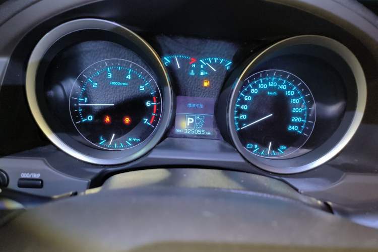 Used Toyota Land Cruiser 2010 4.7L Automatic VX Instrument Cluster