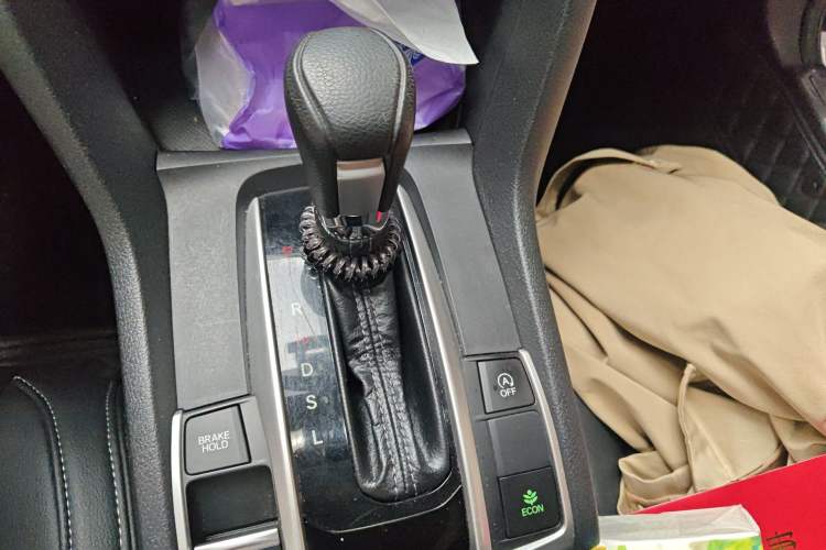 Used Honda Civic 2016 220TURBO CVT Luxury Edition
