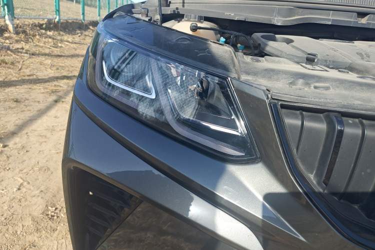 Used Geely Auto Coolray 2023 1.5T DCT Platinum Edition