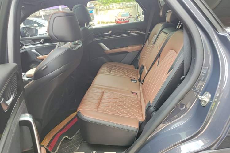 Used BYD Tang New Energy 2021 EV Four-Wheel Drive High-Performance Luxury Model
