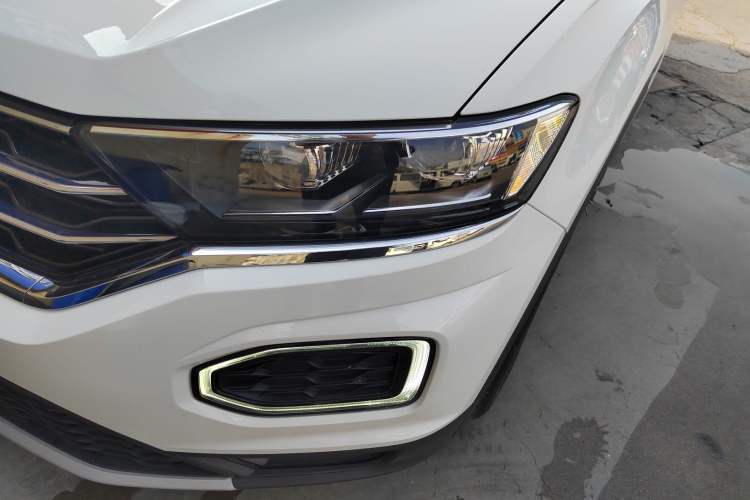 Used Volkswagen T-ROC 2020 230TSI DSG Two-Wheel Drive Advanced Version Left Front Headlight