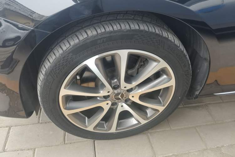 Used Mercedes-Benz E-Class 2016 E 200 L
