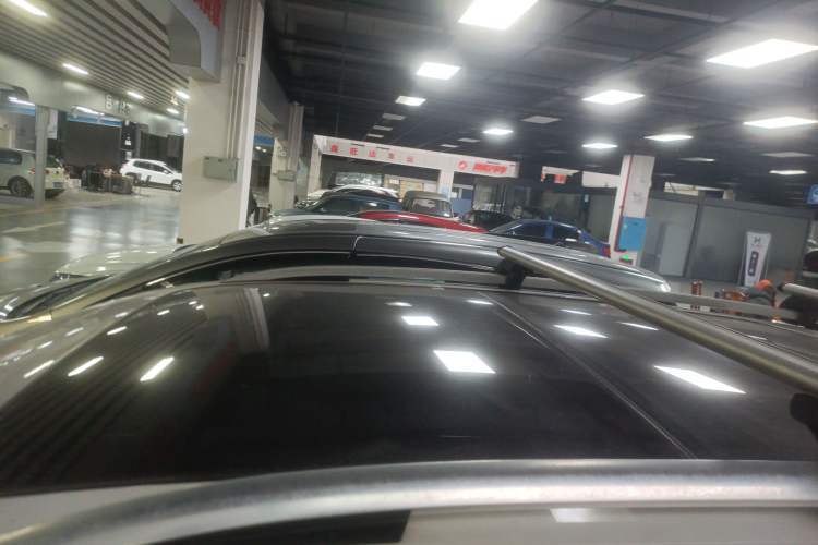 Used Volkswagen Touran 2016 Volkswagen Touran L 280TSI DSG Luxury Edition
