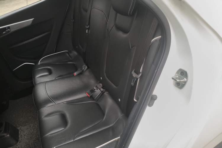 Used JAC Group Refine S2 2015 1.5L CVT Luxury Smart Version