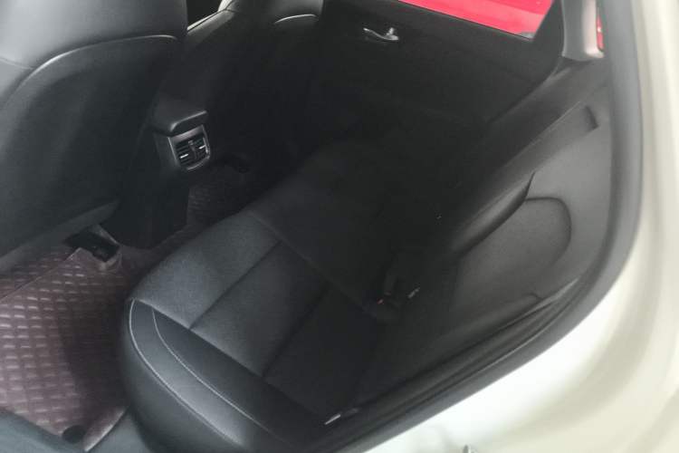 Used Kia K3 2020 1.5L CVT Fashion Edition
