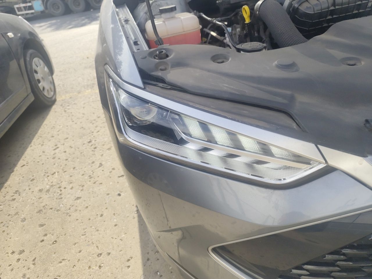 BYD Qin PLUS 2024 HONOR Edition DM-i 55KM Leading Model — снимка 7
