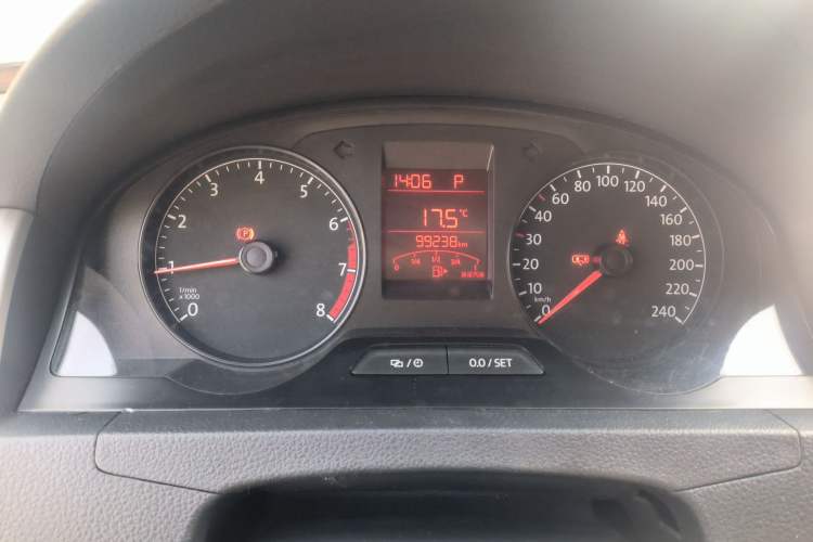 Used Volkswagen Santana 2015 Haval H6 1.6L Automatic Luxury Model
