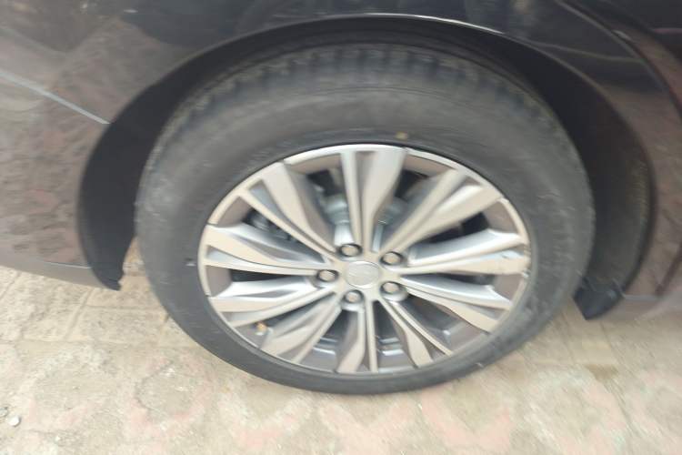 Used Hongqi E-QM5 2024 610 km PLUS