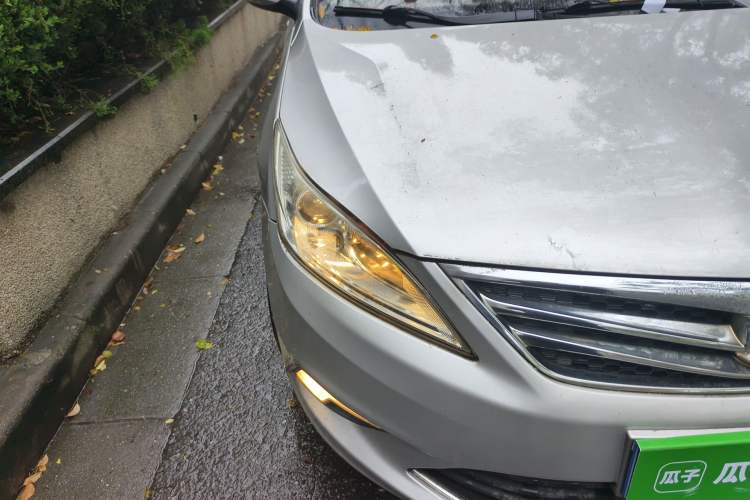 Used CHANGAN Eado 2015 1.6L Manual Luxury Model China V Standard Right Front Headlight