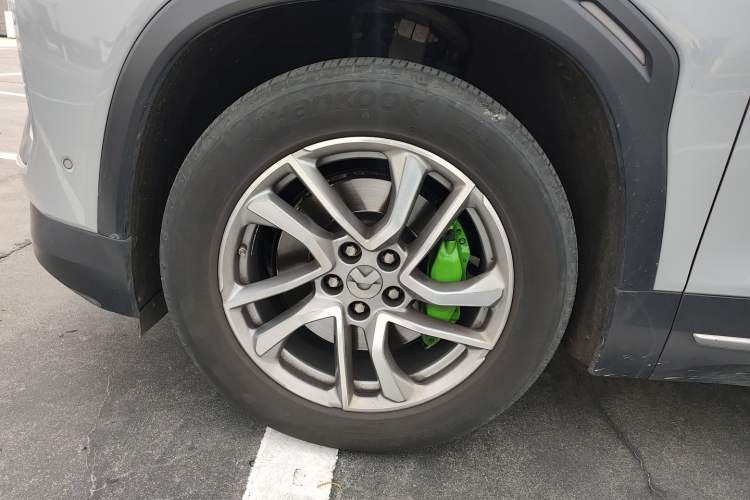 Used Nio ES6 2022 75 kWh Sport Edition Left Front Wheel Hub