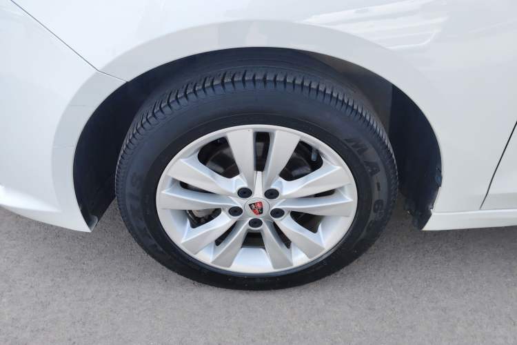 Used Roewe 360 2018 PLUS 1.5L Manual Luxury Edition
