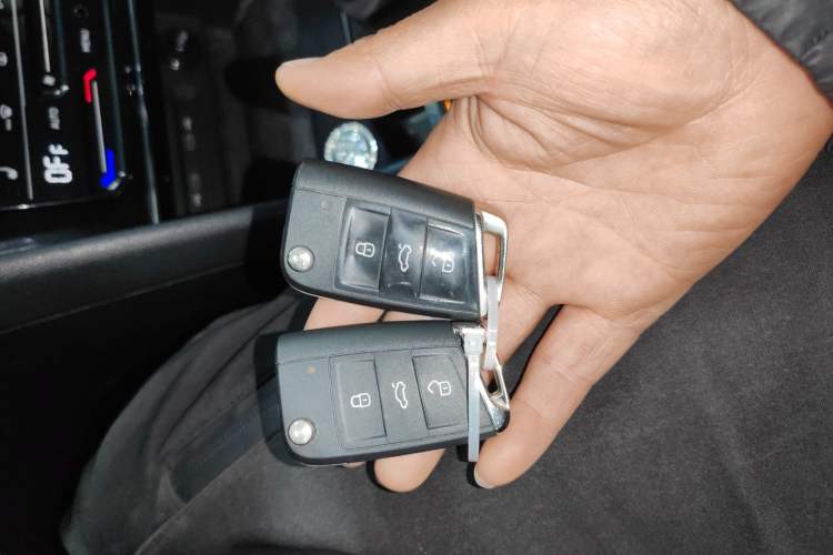 Used Volkswagen Tharu 2021 280TSI Two-Wheel-Drive Luxury Plus Edition
