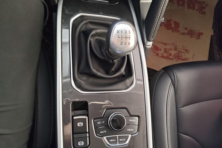 Used Haval H6 2018 Sport Edition 1.5T Manual Two-Wheel Drive Elite Model China V Standard Gear Lever