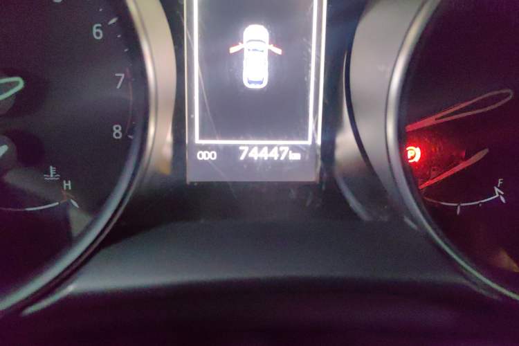 Used Toyota C-HR 2018 2.0L Luxury Edition China VI Standard
