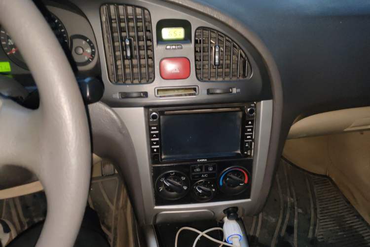 Used Hyundai Elantra 2011 1.6L Manual Comfort Version
