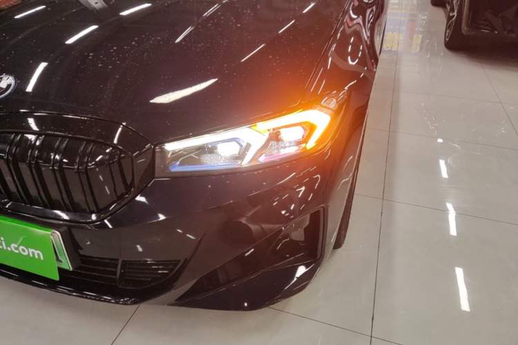 Used BMW i3 2023 eDrive 40 L Midnight Sports Package
