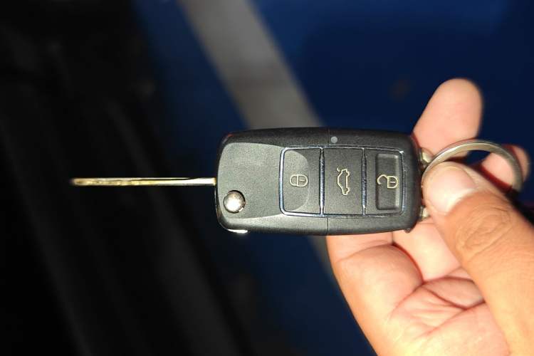 Used Hyundai Tucson 2009 2.0L Automatic Two-Wheel Drive with Sunroof