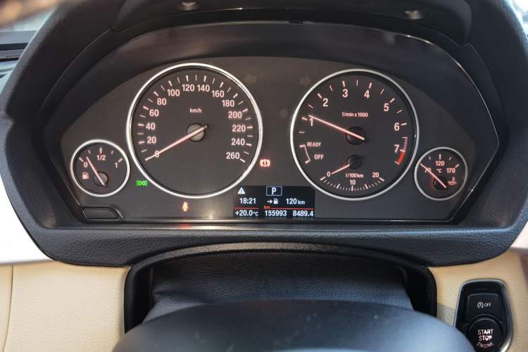 Used BMW 3 Series 2015 320Li Luxury Edition Fashion Model
