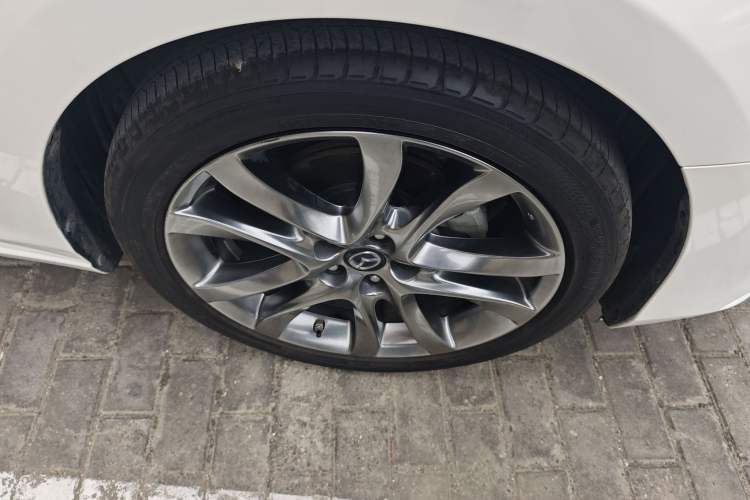 Used Mazda Atenza 2017 2.5L Blue Sky Prestige Edition
