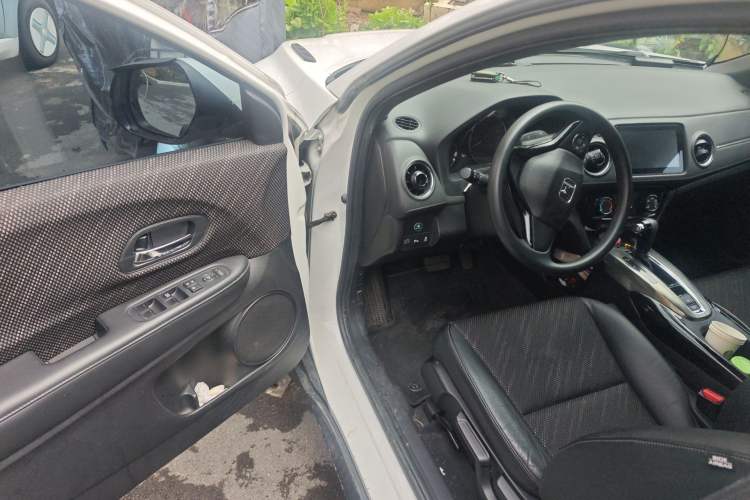 Used Honda XR-V 2017 1.5L LXi CVT Classic Edition Driver Seat