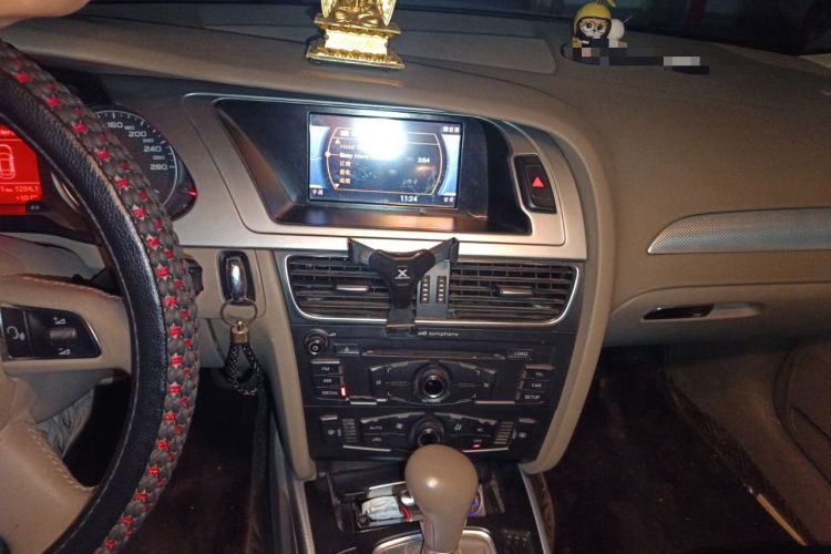 Used Audi A4L 2012 2.0 TFSI automatic standard version