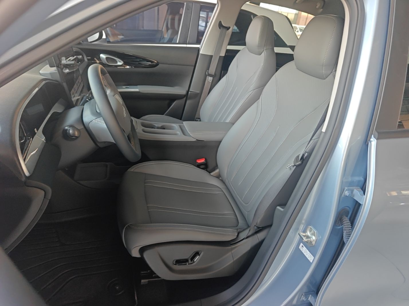 Geely Galaxy Geome 2025 310km Dream Edition — снимка 17