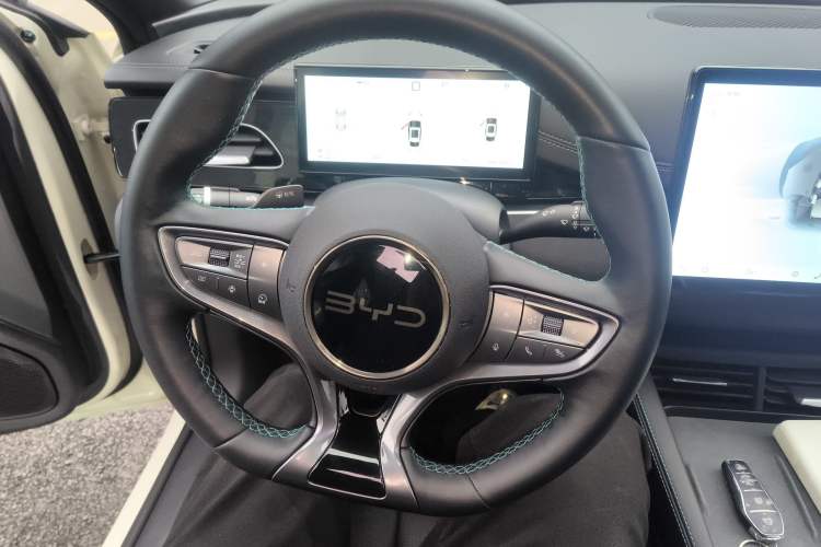 Used BYD Seal 06 New Energy 2025 DM-i Smart Drive 120KM Deluxe Model