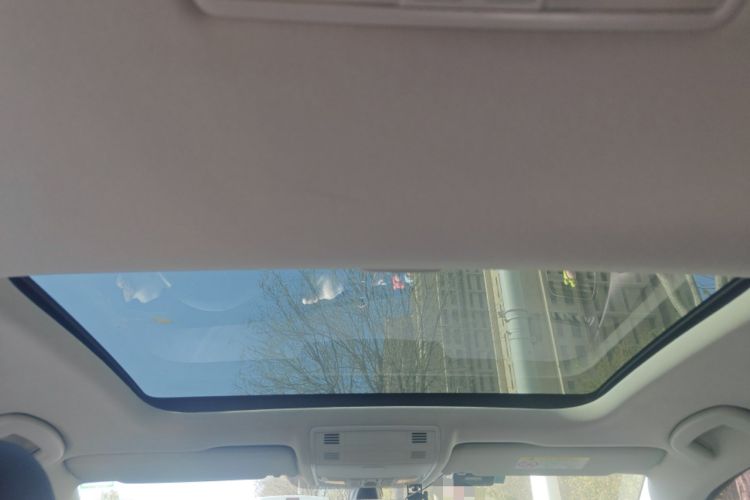 Used Volkswagen Golf 2017 230TSI Automatic Luxury Million-Vehicle Commemorative Edition