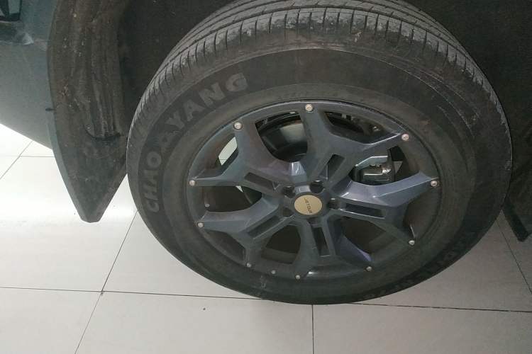 Used JETOUR Traveler 2025 2.0TD DCT XWD Cross-country Right Rear Wheel Hub