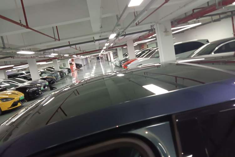 Used Cadillac LYRIQ 2022 Four-Wheel-Drive High-Performance Deluxe Edition