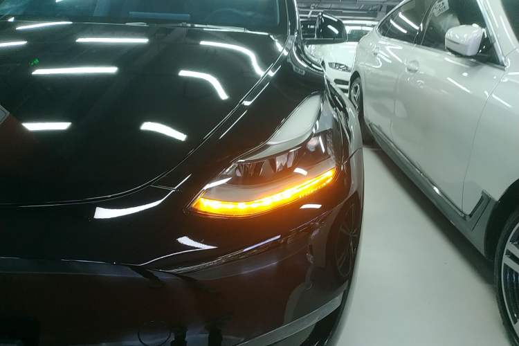 Used Tesla Model Y 2021 Standard Range Rear-Wheel Drive Version
