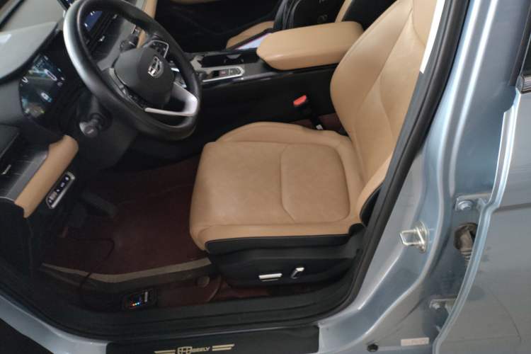 Used Geely Auto Emgrand L HiP 2022 1.5TD-DHT Pro 100KM Super Rui Left Front Seat