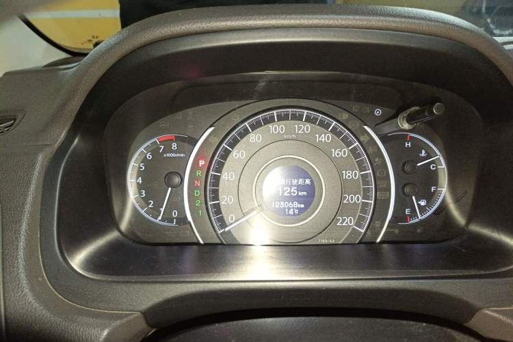 Used Honda CR-V 2012 2.4L four-wheel drive luxury version