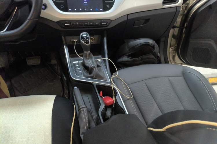 Used Geely Auto Vision X3 2019 Upgraded Model 1.5L CVT Prestige Version
