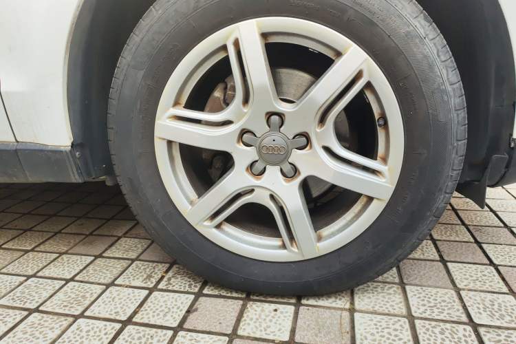 Used Audi Q5 2012 2.0TFSI Technology Model Exterior 7