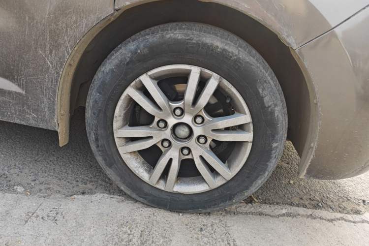 Used Huasong 7 2015 2.0T Automatic Comfort Model
