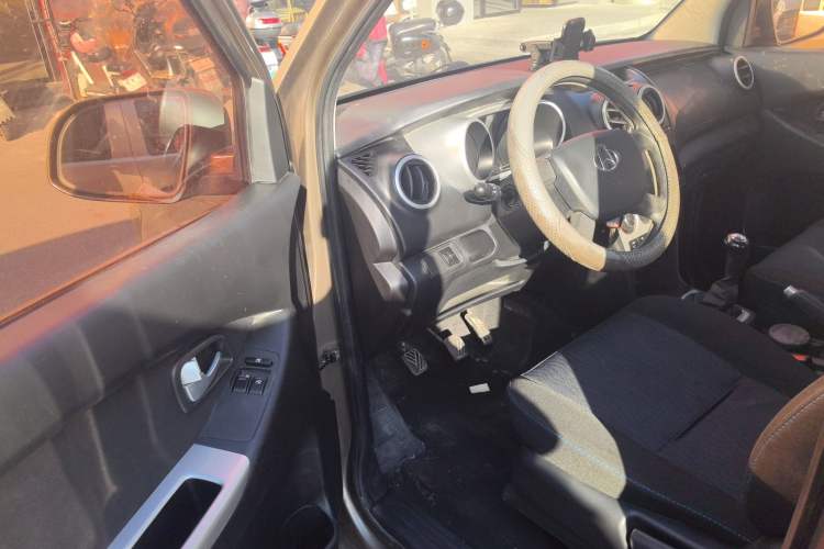 Used Chana Ounuo S 2014 1.5L Base Version