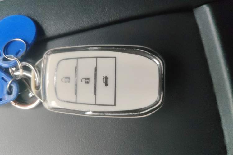 Used Toyota Highlander 2024 2.5L Smart Electric Hybrid Dual-Engine Four-Wheel Drive Prestige Version – 7 Seats