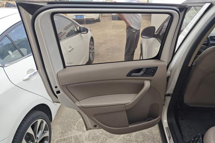 Used Skoda Yeti 2014 1.4TSI Manual Polar Edition
