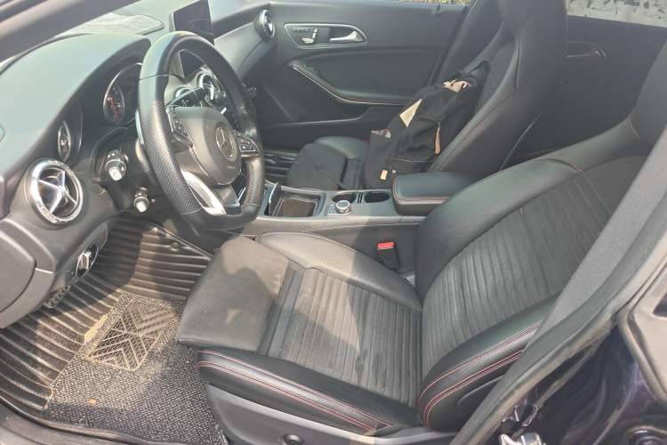 Used Mercedes-Benz CLA 2019 CLA 220 4MATIC Left Front Seat