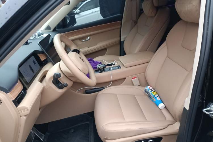 Used Hima AITO M5 2024 Extended-Range Max Rear-Wheel Drive Advanced Intelligent Driving Version
