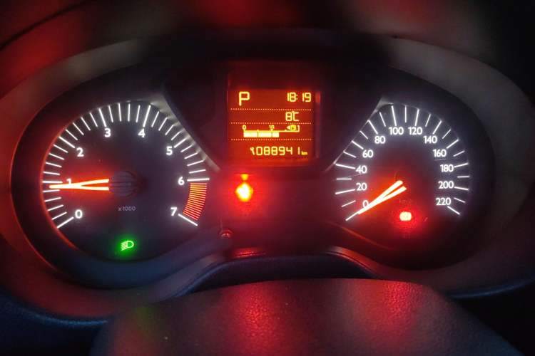 Used Citroen Elysee 2015 Qishang Edition 1.6L Automatic Fashion Model
