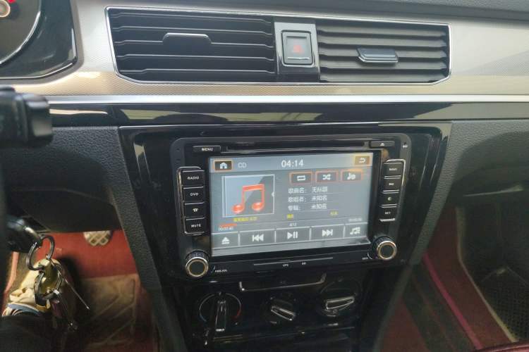 Used Volkswagen Bora 2016 1.6L Manual Comfort Model
