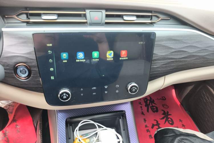 Used Dongfeng Ruichi 7 2022 2.3T Automatic 4x4 Diesel Flagship Long Cargo Bed M9T
