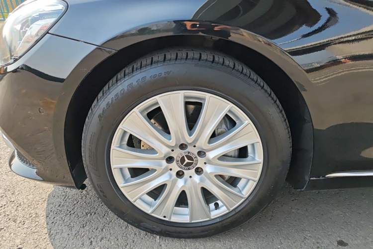 Used Mercedes-Benz S-Class 2019 S 320 L
