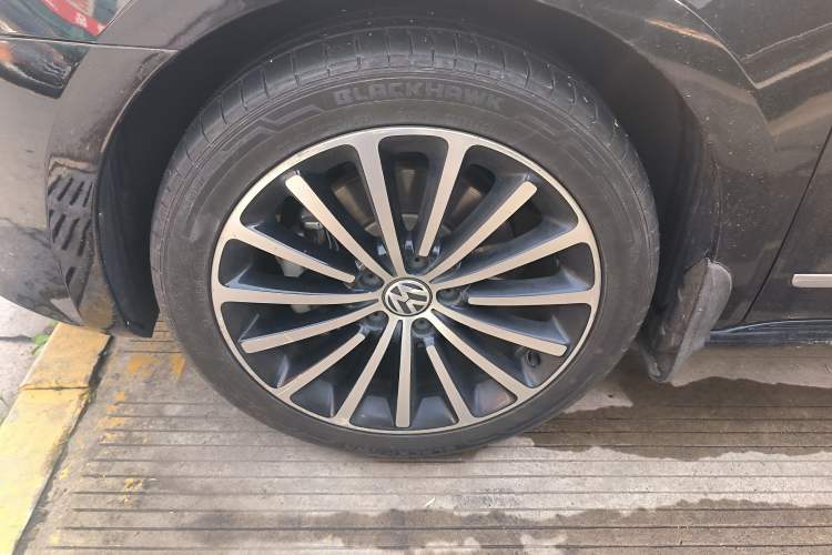 Used Volkswagen Passat 2014 1.8TSI DSG Prestige Edition Exterior 4