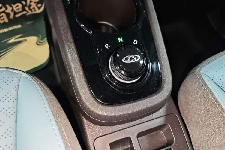 Used Chery Little Ant 2022 Sweet Pink Edition Half-Sugar Version Lithium Iron Phosphate 30 kW 301 km