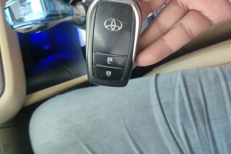 Used Toyota Highlander 2021 2.0T Four-Wheel Drive Luxury Edition 7 Seats
