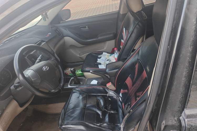 Used Hyundai Celesta 2011 1.6L Manual Comfort Edition
