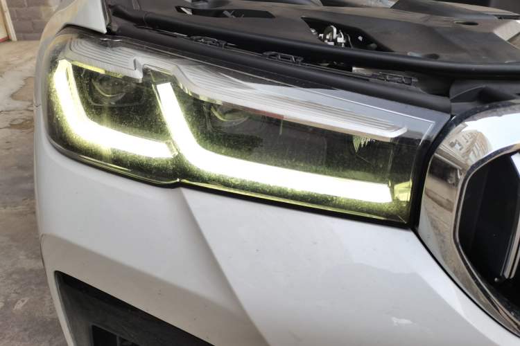 Used BMW 5 Series 2022 Second Facelift 530Li xDrive M Sport Package
